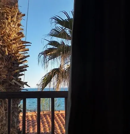 Kaktus Boutique Hotell *